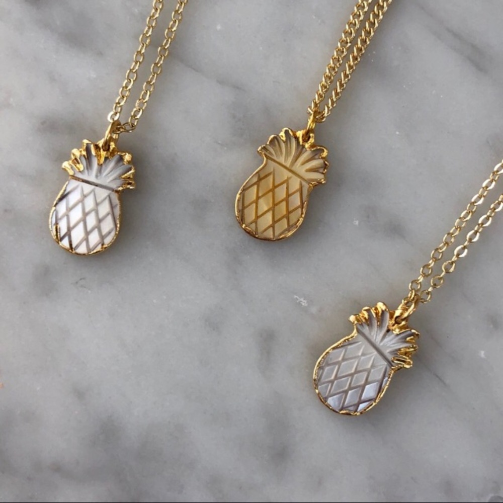 Cute Gold Pineapple Necklace!